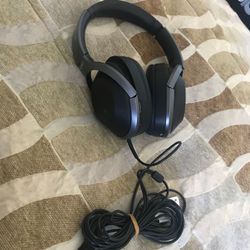 Sony - 1000XM2 Premium Wireless Noise Cancelling Headphones - Black WH1000XM2 demo