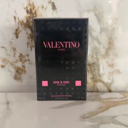 Valentino Uomo Born in Roma Intense