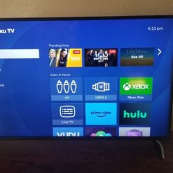 TV INSIGNIA ROKU TV 