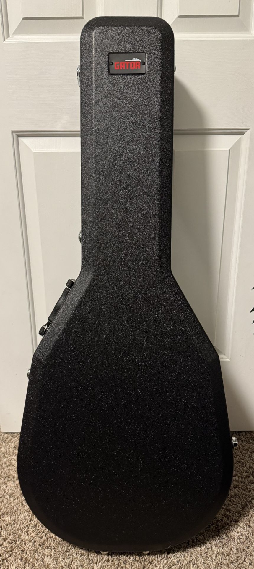 Gator Cases Guitar Case