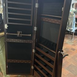 Standing Mirror jewelry Case