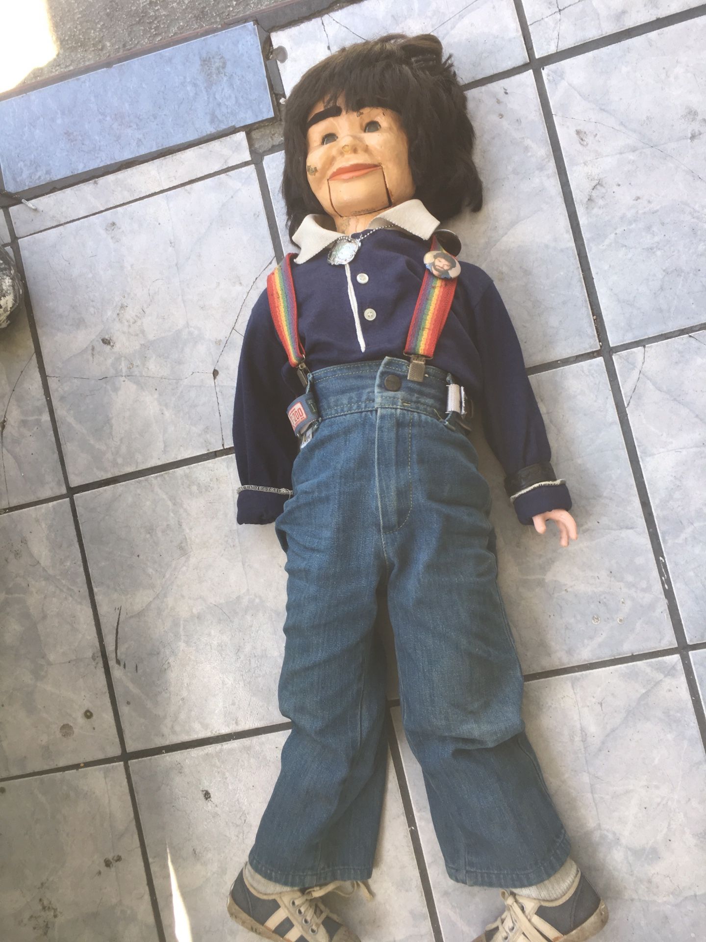 muñeco ventrílocuo para payaso
