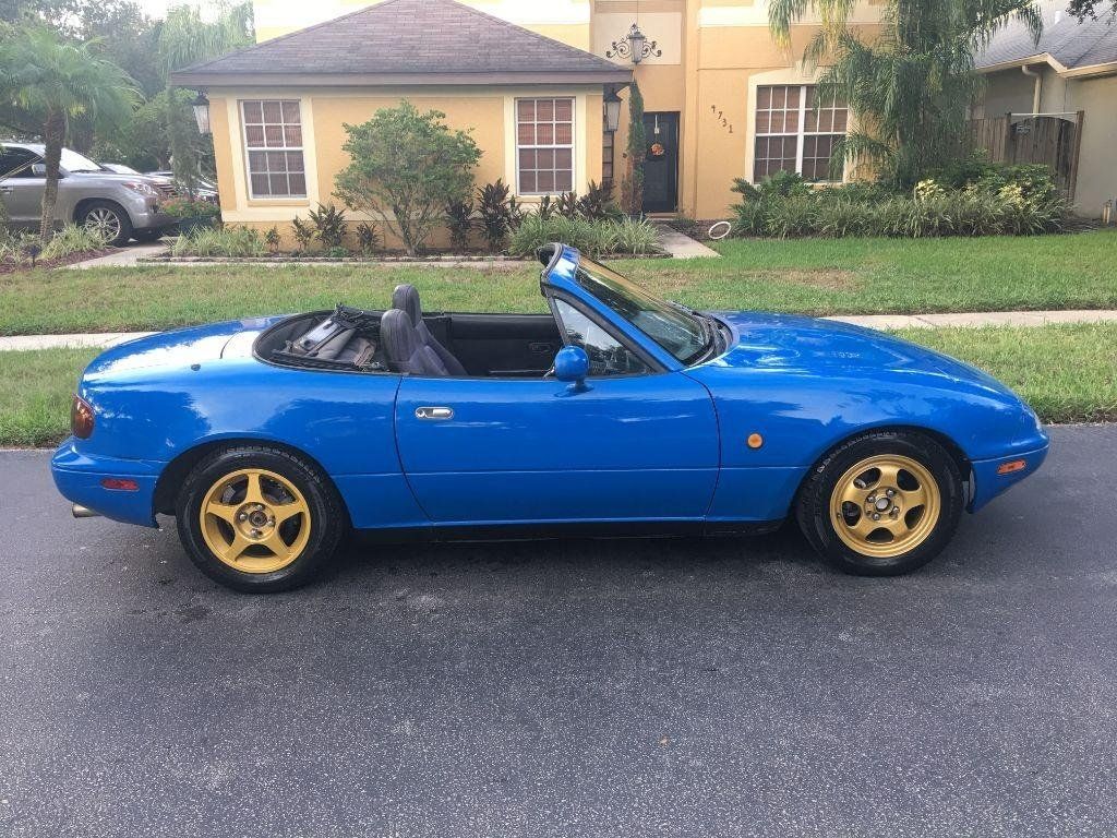 1990 Mazda MX-5 Miata