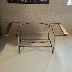 Vintage Pyrex Wire Holder W/ Wood Handles