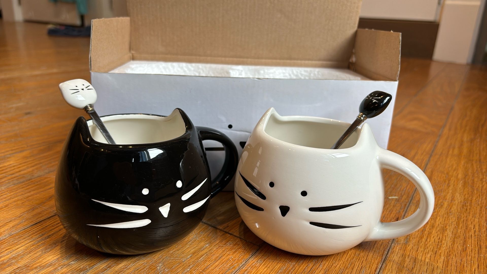 Cat Mugs