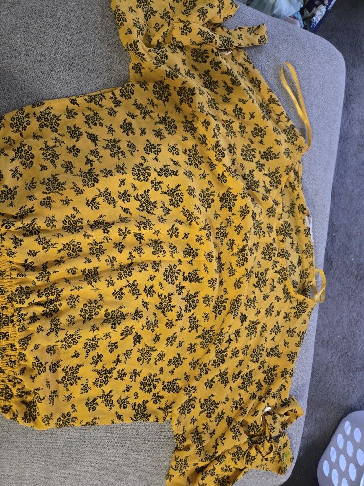 Michael Kors Blouse Size Small