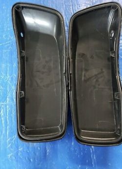 Harley saddle bag lids
