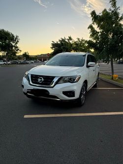 2017 Nissan Pathfinder