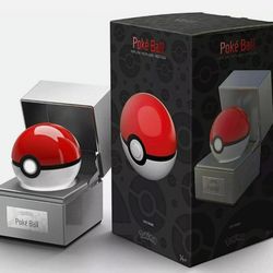 Pokeball Replica Electronic Die-Cast Metal
