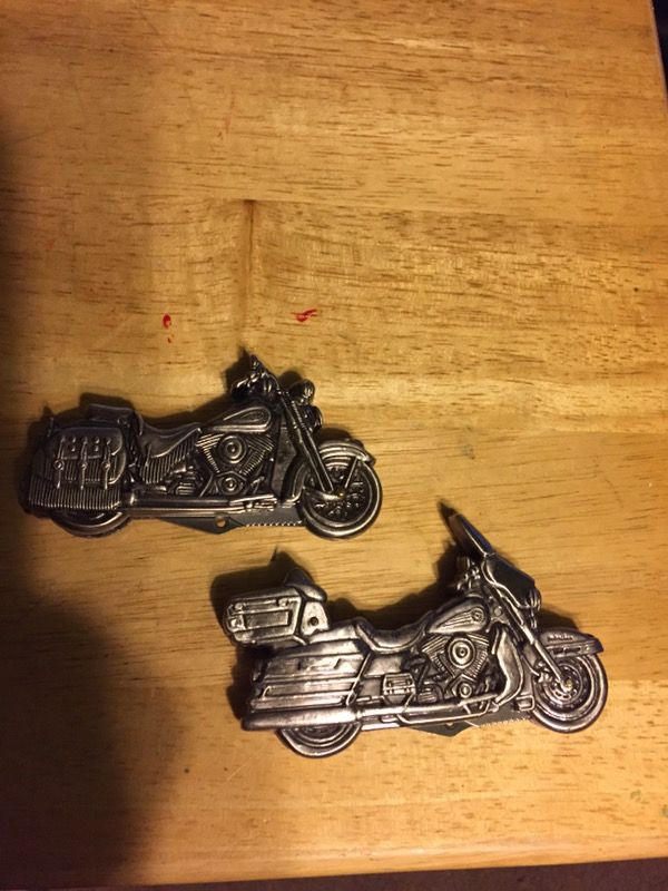 Nice metal collectible