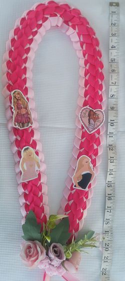 Ribbon leis / collares de graduacion$15 each