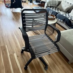 Flat Bungee Office Chair with Arms