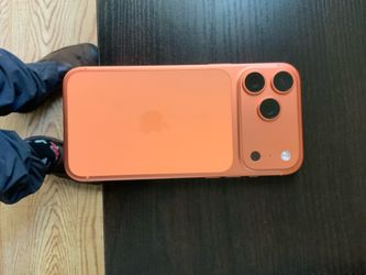 iPhone 17 pro max 256 gig T-Mobile