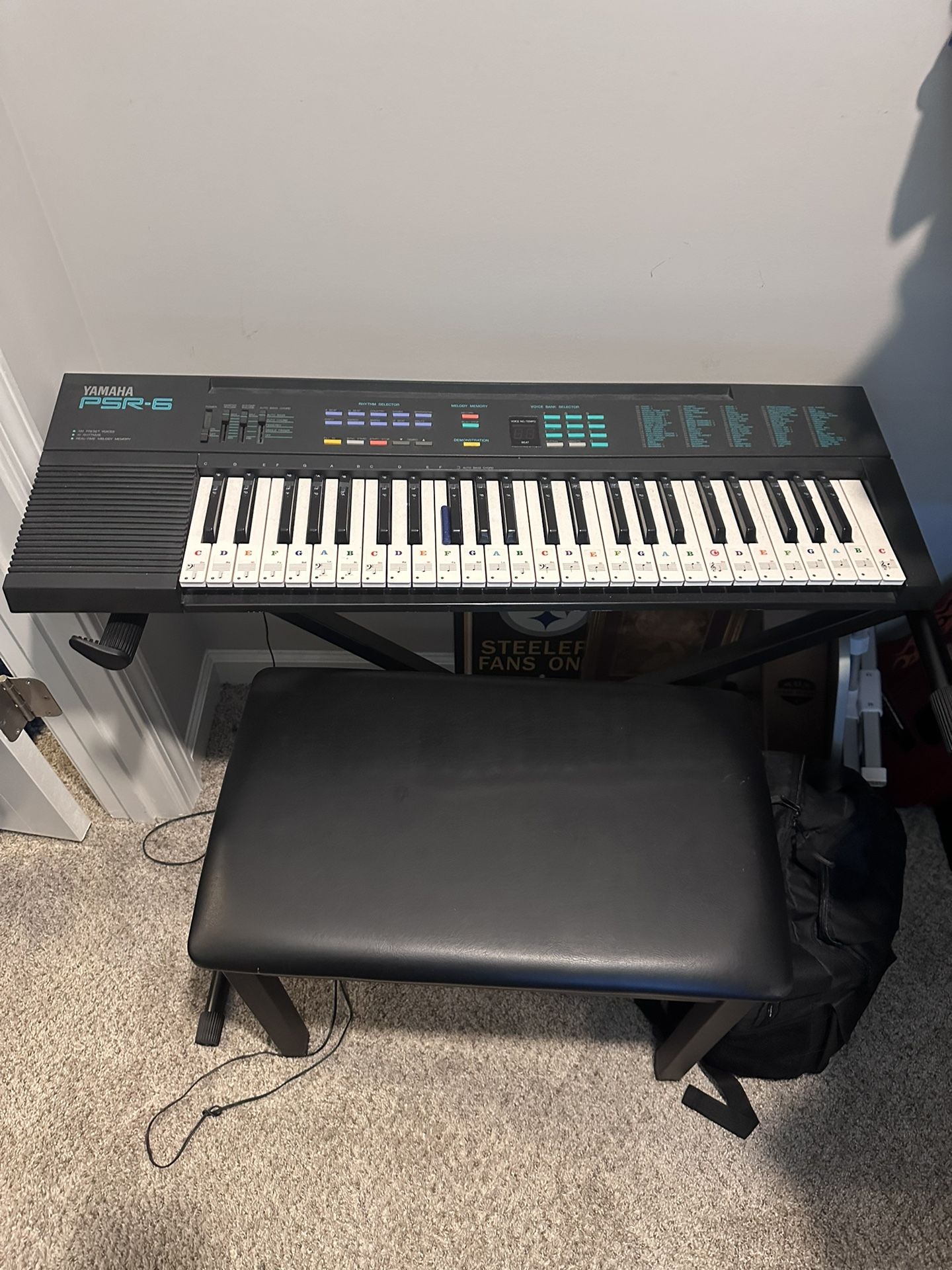 Kids piano And Bench