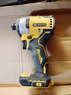 DeWalt 1/4" impact driver
