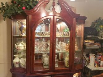Classic Antique China Cabinet $ 800