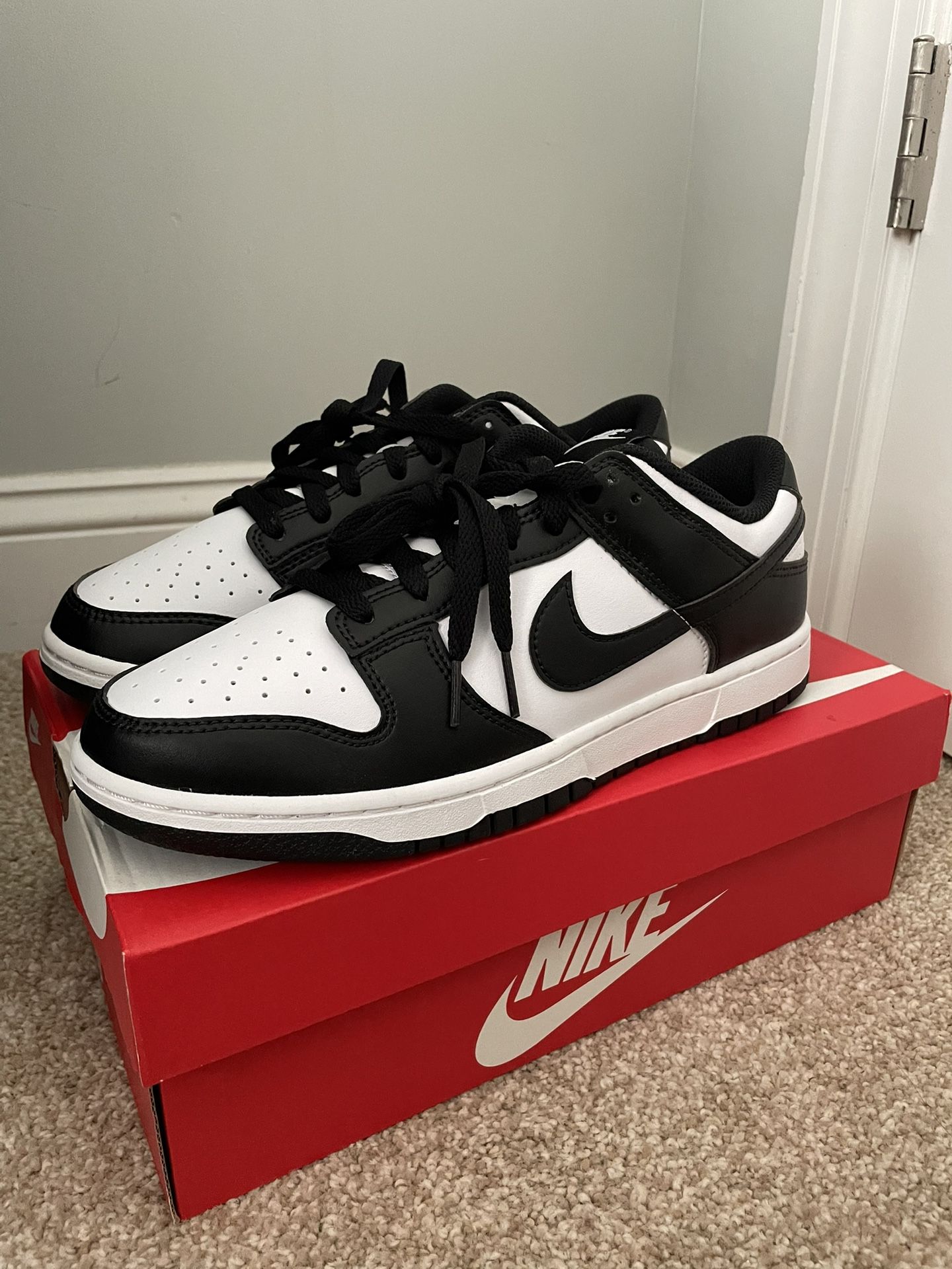 Nike Dunk Low Retro Panda Size 9M
