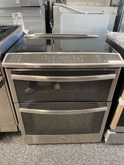 🔥 GE Profile™ 30” Smart Slide-In Double Oven Range — CRAZY DEAL! 🔥