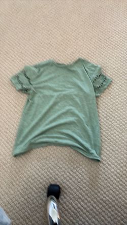 Green top kids size 10/12