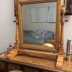 Table Mirror 