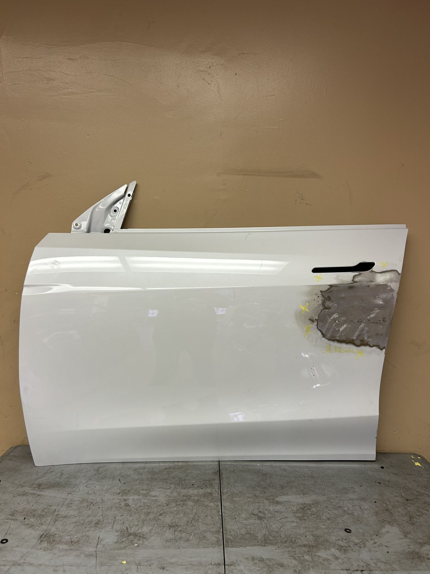 2020 2021 2022 2023 2024 Tesla Model Y Left Driver Side Door Oem