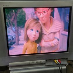 20" CRT Trinitron Color Television Model 2002