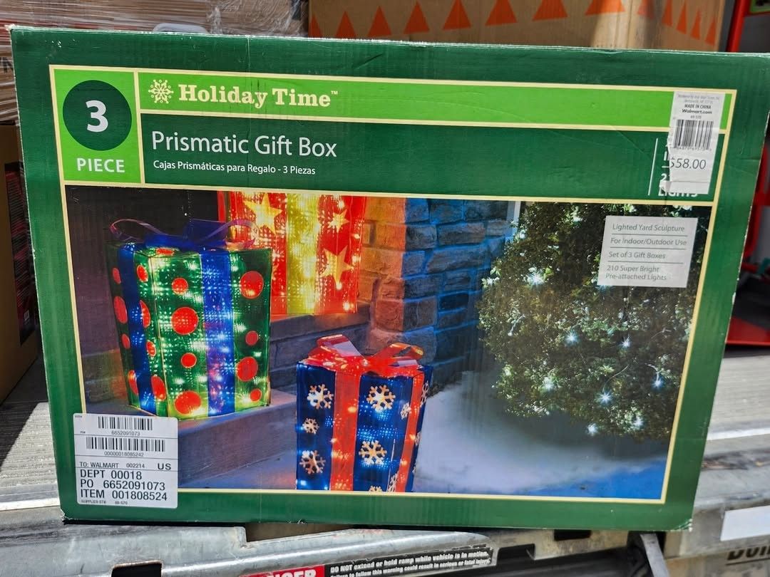 Holiday Time Prismatic 3 Piece Christmas Gift Box New in Sealed Box