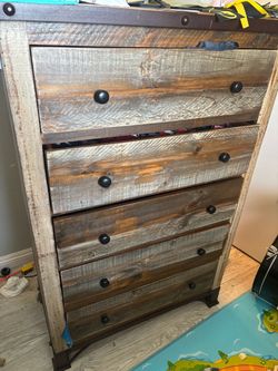 Rustic Wood 5-Drawer Tall Dresser