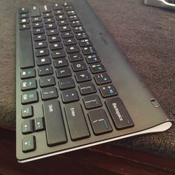 Logitech Tablet Keyboard iPad