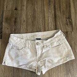 00 Soft pink American Eagle mini shorts