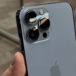 iPhone Thirteen Pro Max Unlock Available 