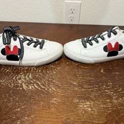 Minnie Mouse Shoes