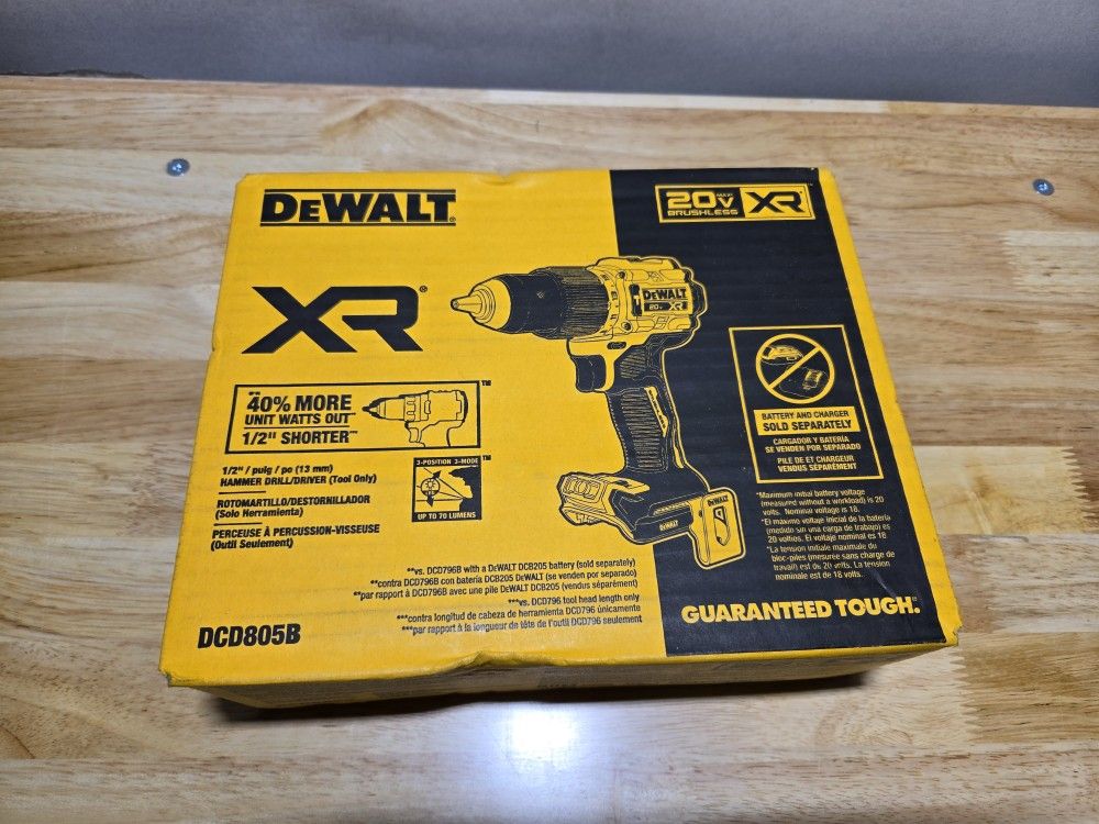NEW DEWALT XR 20V Compact Cordless Brushless 1/2 in. Hammer Drill (Tool Only) Model # DCD805B