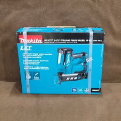 MAKITA 18V LXT Lithium-Ion 16-Gauge Cordless 2-1/2 in. Straight Finish Nailer [Tool Only) - NEW! 🔥
