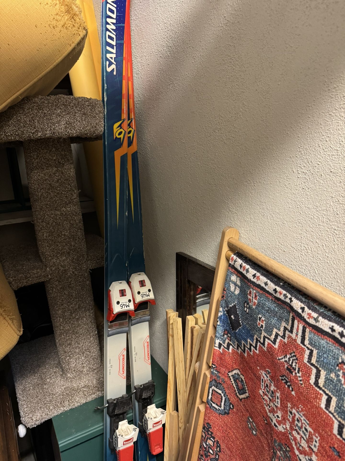 Old Skool Skiis