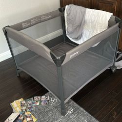 Joovy Room 2
