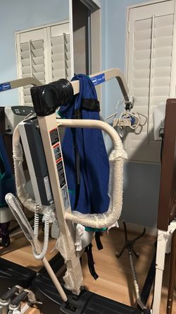 Invacare Hoyer Lift