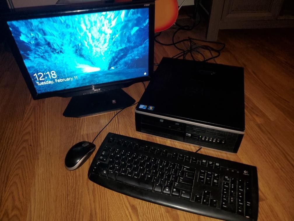 HP Compact 8000 Elite