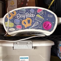 Easy Bake Oven 