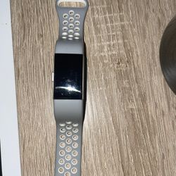 Fitbit Charge 2 