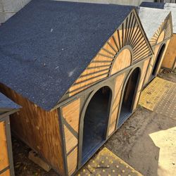 XL Dog House (Built/ready)