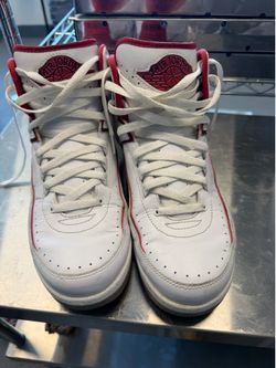 Air Jordan 2  “Chicago home”  Size 10.5  used (no hox)