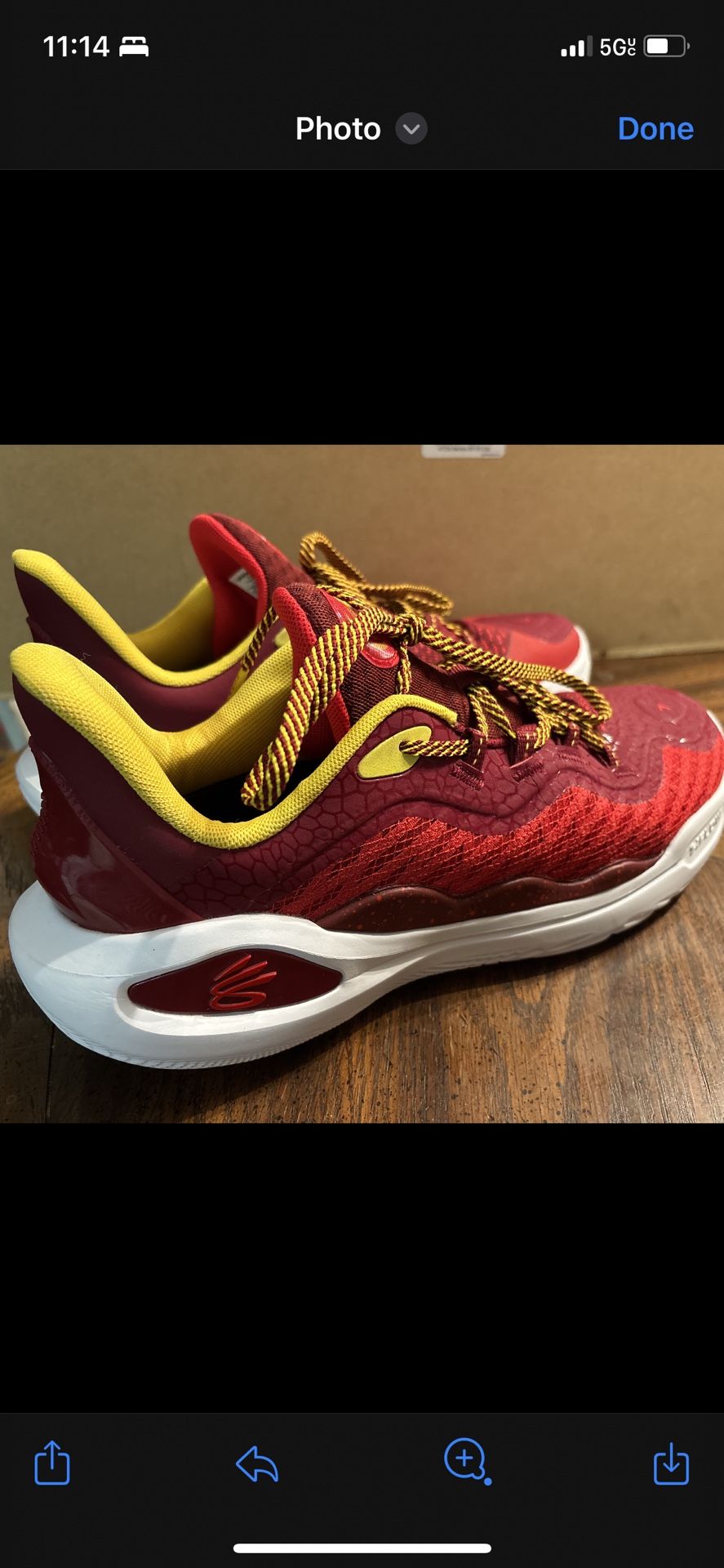 Steph Curry Athletic Shoes (Size 10.5)