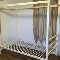 Twin Canopy Beds