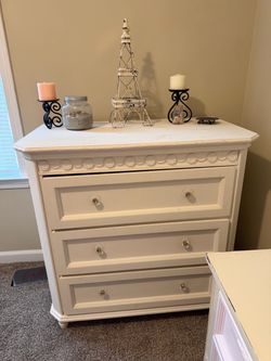 Simply Shabby Chic Dresser