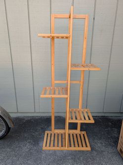 Bamboo plant stand