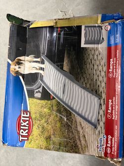Trixie Friends on Tour 3-Way Foldable Dog Ramp