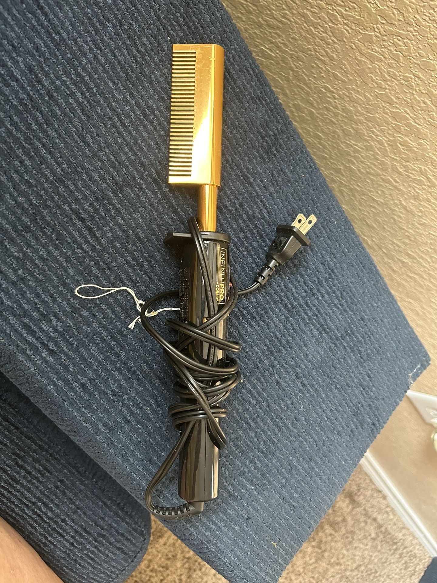 Hair Straightener - Conair