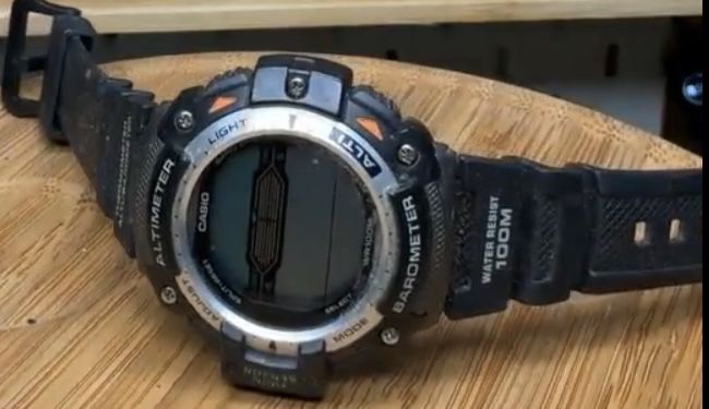 CASIO 3202 Digital Altimeter Barometer Thermometer SGW-300H World Time Twin Sensor