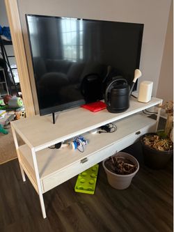 65" TV stand